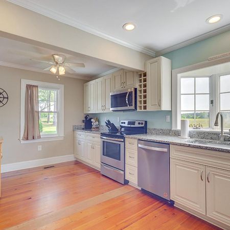Updated Cape Charles Home About 2 Mi To Beachfront! المظهر الخارجي الصورة