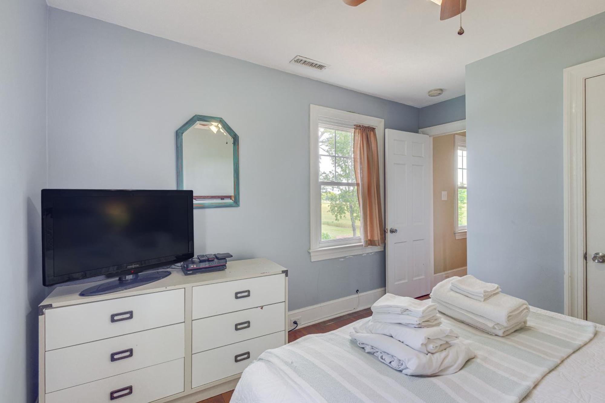 Updated Cape Charles Home About 2 Mi To Beachfront! المظهر الخارجي الصورة