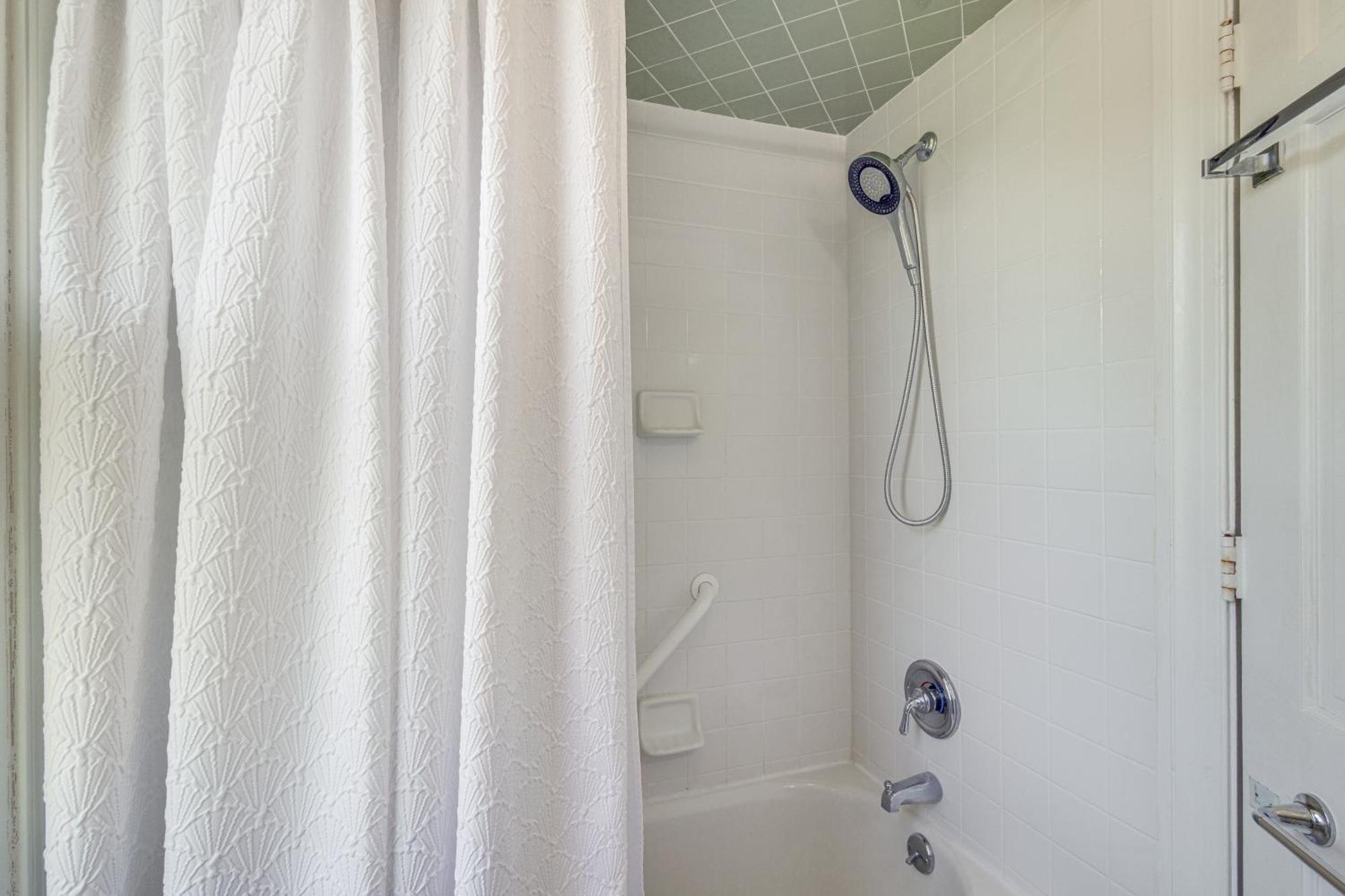 Updated Cape Charles Home About 2 Mi To Beachfront! المظهر الخارجي الصورة
